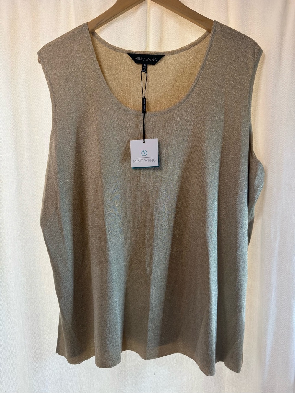🌟Ming Wang Gold Sleeveless Scoop Neck Tank🌟